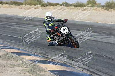 media/Dec-01-2025-Moto Forza (Mon) [[2daa91e15f]]/3-Beginner Group/Session 4 (Turn 10 Inside)/